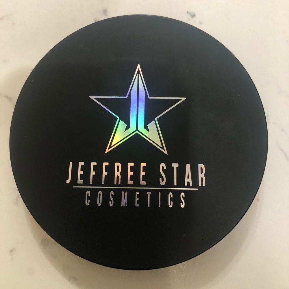 Jeffree Star X Manny MUA Eclipse Skin Frost